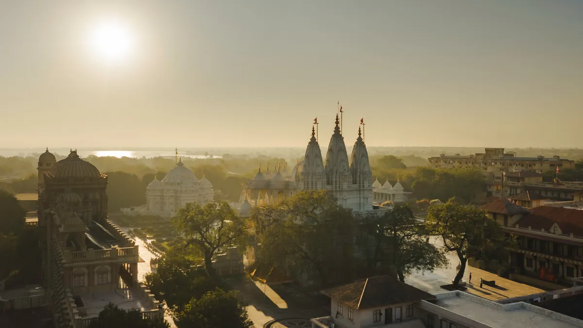 Morning sun over the mandirs of Sarangpur